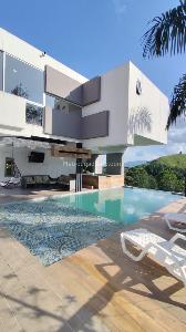 Casa de 4 alcobas en venta en Las Juanas, Ibagué, 450 m² · foto 2 de 20