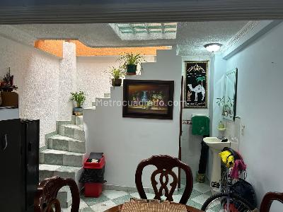 Casa de 4 alcobas en venta en Bosque De San Jose, Bogotá, 102 m² · foto 4 de 18