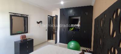 Casa de 4 alcobas en venta en Altos De Cobeima, Ibagué, 800 m² · foto 15 de 20