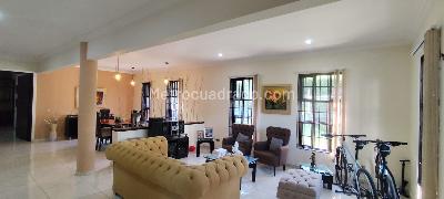 Casa de 4 alcobas en venta en Altos De Cobeima, Ibagué, 800 m² · foto 5 de 20