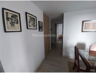 Apartamento en venta en Las Americas, Bogotá · foto 6 de 17