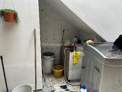 Casa de 5 alcobas en venta en Alcala, Bogotá, 231 m² · foto 7 de 7