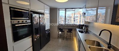 Apartamento en venta en Chico Navarra, Bogotá · foto 2 de 13