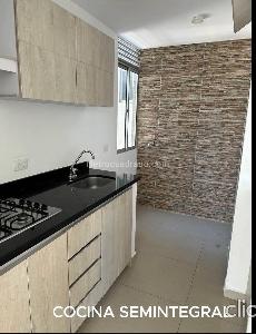 Apartamento de 2 alcobas en venta en Penon, Girardot, 67 m² · foto 12 de 14
