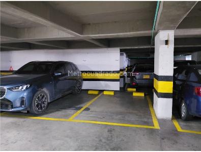 Apartamento de 3 alcobas en venta en Colina Campestre, Bogotá, 69 m² · foto 17 de 20