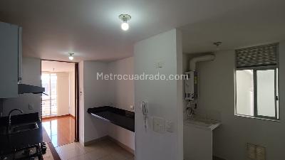 Apartamento de 3 alcobas en venta en San Rafael, Bogotá, 100 m² · foto 4 de 13