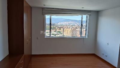 Apartamento de 3 alcobas en venta en San Rafael, Bogotá, 100 m² · foto 7 de 13