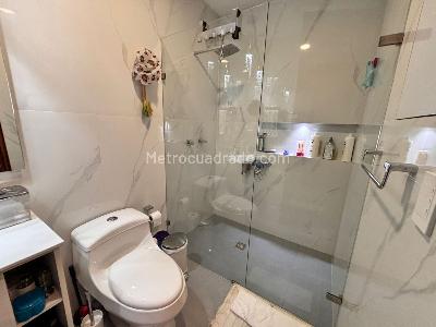 Apartamento de 1 alcoba en venta en Chico Reservado, Bogotá, 75 m² · foto 12 de 12