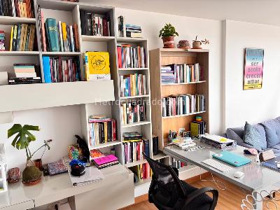 Apartaestudio en venta en Chapinero Alto, Bogotá, 53 m² · foto 5 de 10