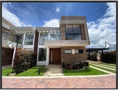 Casa de 3 alcobas en venta en Chia, Chía, 152 m² · foto 1 de 15