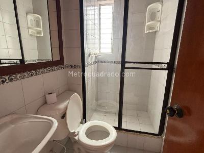 Apartamento en venta en Britalia Norte, Bogotá · foto 6 de 9