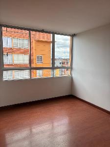 Apartamento de 3 alcobas en venta en Cuidad Salitre Occidental, Bogotá, 68 m² · foto 2 de 16