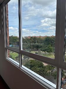 Apartamento de 3 alcobas en venta en Cuidad Salitre Occidental, Bogotá, 68 m² · foto 8 de 16