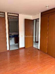 Apartamento de 3 alcobas en venta en Cuidad Salitre Occidental, Bogotá, 68 m² · foto 5 de 16