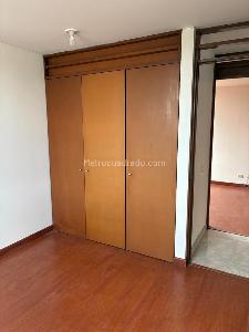 Apartamento de 3 alcobas en venta en Cuidad Salitre Occidental, Bogotá, 68 m² · foto 7 de 16