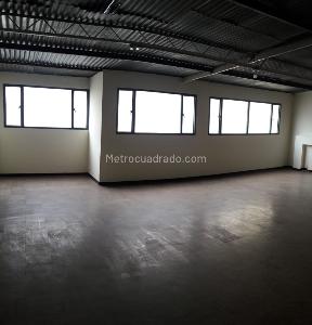 Casa de 5 alcobas en venta en J Vargas, Bogotá, 580 m² · foto 14 de 19