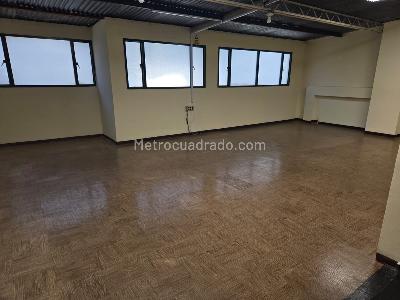 Casa de 5 alcobas en venta en J Vargas, Bogotá, 580 m² · foto 9 de 19