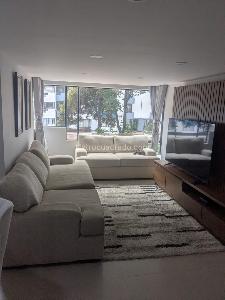 Apartamento de 3 alcobas en venta en Salitre Occidental, Bogotá, 98 m² · foto 2 de 17
