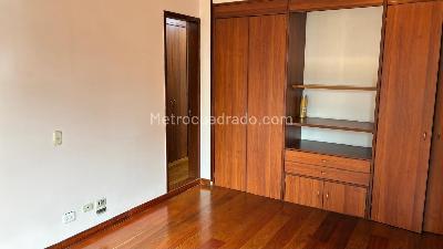 Apartamento de 4 alcobas en venta en Ciudad Salitre Oriental, Bogotá, 146 m² · foto 14 de 20