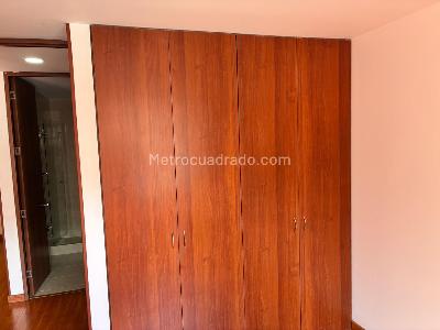 Apartamento de 3 alcobas en venta en Lagos De Cordoba, Bogotá, 106 m² · foto 12 de 18