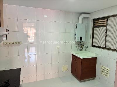 Apartamento de 3 alcobas en venta en Lagos De Cordoba, Bogotá, 106 m² · foto 17 de 18