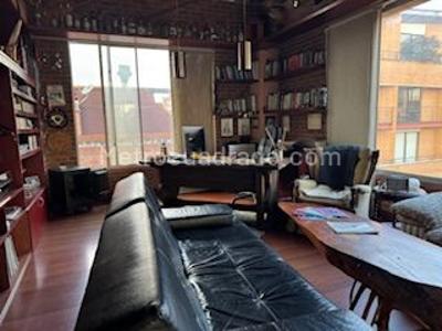 Apartamento de 3 alcobas en venta en Chico Reservado, Bogotá, 186 m² · foto 14 de 19
