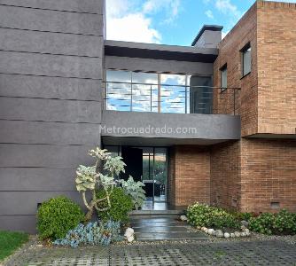 Casa de 4 alcobas en venta en Hacienda Simon, Bogotá, 475 m² · foto 4 de 20