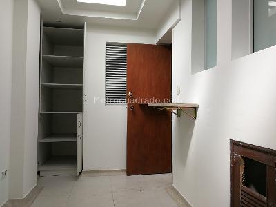 Casa de 5 alcobas en venta en La Soledad Teusaquillo, Bogotá, 260 m² · foto 11 de 18