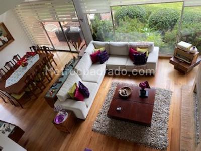 Casa de 4 alcobas en venta en Hacienda San Simon Pl, Bogotá, 337 m² · foto 16 de 19