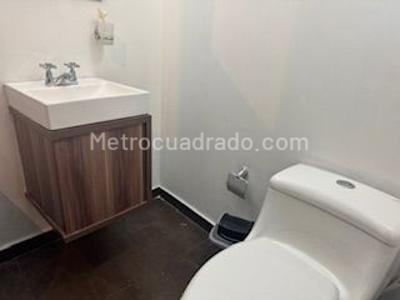 Apartaestudio en venta en Chapinero, Bogotá, 54 m² · foto 6 de 18
