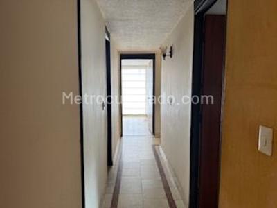 Apartamento en venta en Cedritos, Bogotá · foto 3 de 17