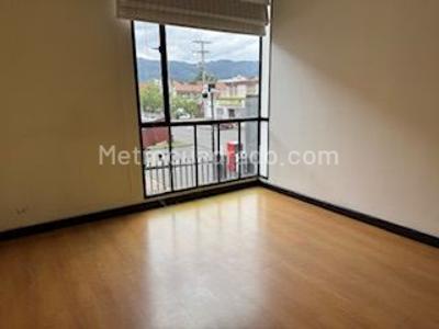 Apartamento en venta en Cedritos, Bogotá · foto 5 de 17