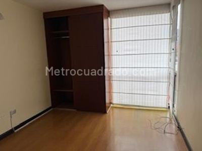 Apartamento en venta en Cedritos, Bogotá · foto 8 de 17