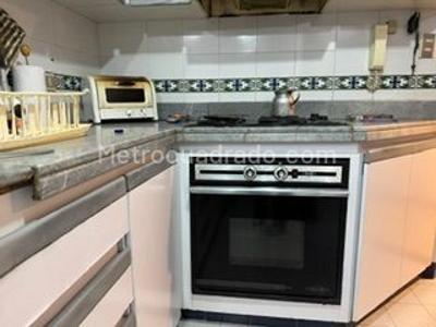 Apartamento de 3 alcobas en venta en Country Virrey, Bogotá, 25 m² · foto 12 de 14