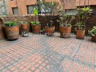 Apartamento de 3 alcobas en venta en Country Virrey, Bogotá, 25 m² · foto 2 de 14