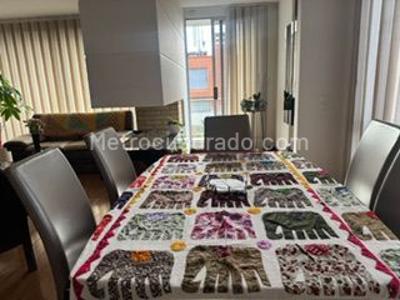 Apartamento de 3 alcobas en venta en Santa Barbara Occidental, Bogotá, 144 m² · foto 4 de 20
