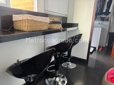 Apartamento de 3 alcobas en venta en Santa Barbara Occidental, Bogotá, 144 m² · foto 7 de 20