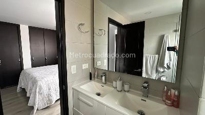 Apartamento de 3 alcobas en venta en Ciudad Salitre, Bogotá, 96 m² · foto 14 de 18