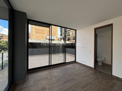 Apartamento de 2 alcobas en venta en Santa Paula, Bogotá, 69 m² · foto 8 de 15
