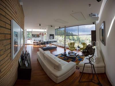 Casa en venta en La Calera · foto 8 de 18