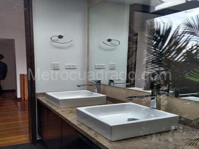 Casa de 4 alcobas en venta en La Merced, Bogotá, 200 m² · foto 18 de 20