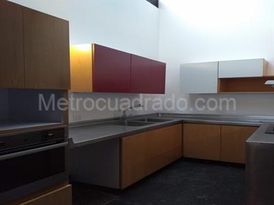 Casa de 4 alcobas en venta en La Merced, Bogotá, 200 m² · foto 3 de 20