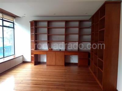 Casa de 4 alcobas en venta en La Merced, Bogotá, 200 m² · foto 7 de 20