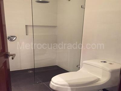 Apartamento de 4 alcobas en venta en Cabrera Chico, Bogotá, 250 m² · foto 15 de 20