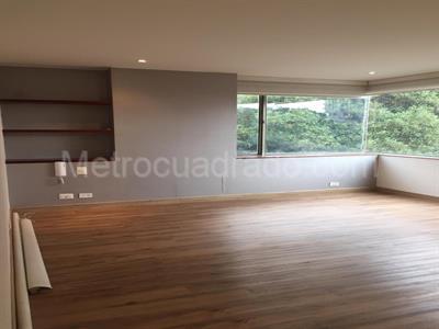 Apartamento de 4 alcobas en venta en Cabrera Chico, Bogotá, 250 m² · foto 7 de 20