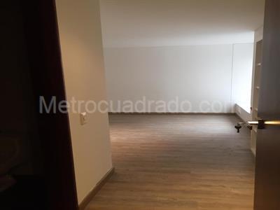 Apartamento de 4 alcobas en venta en Cabrera Chico, Bogotá, 250 m² · foto 13 de 20