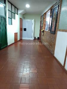 Casa de 5 alcobas en venta en Altamira San Cristobal Sur, Bogotá, 827 m² · foto 8 de 19