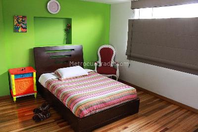 Casa de 5 alcobas en venta en Quinta Paredes, Bogotá, 500 m² · foto 17 de 18