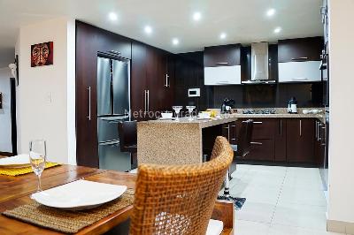 Casa de 5 alcobas en venta en Quinta Paredes, Bogotá, 500 m² · foto 7 de 18