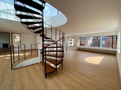 Apartamento de 5 alcobas en venta en Los Rosales Reservado, Bogotá, 600 m² · foto 10 de 20